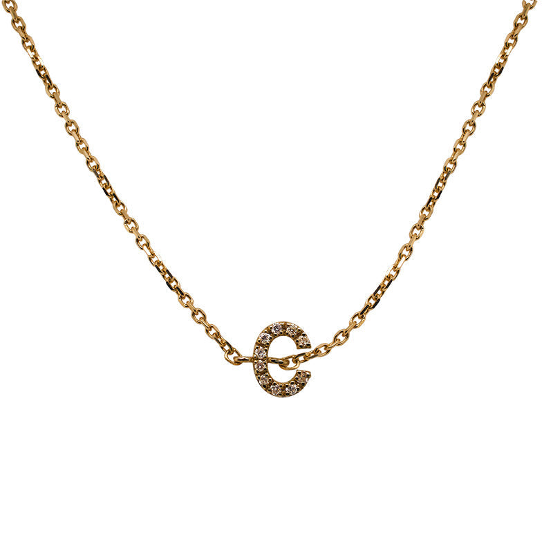 
                  
                    Load image into Gallery viewer, A 14 kt yellow gold cable style chain bracelet with a diamond encrusted letter C on a white background.
                  
                