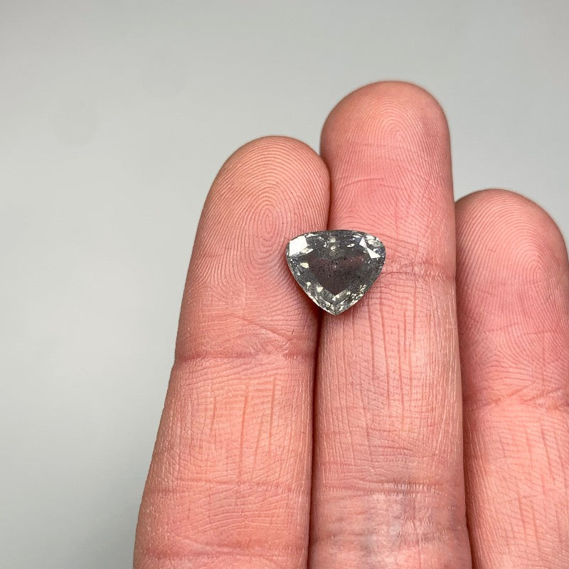 
                  
                    Load image into Gallery viewer, 2.53 ct. Modified Trillion Salt and Pepper Diamond
                  
                