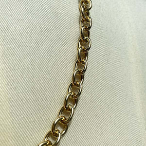 
                  
                    Load image into Gallery viewer, Close up of round links in chain necklace in 14kt yellow gold.
                  
                